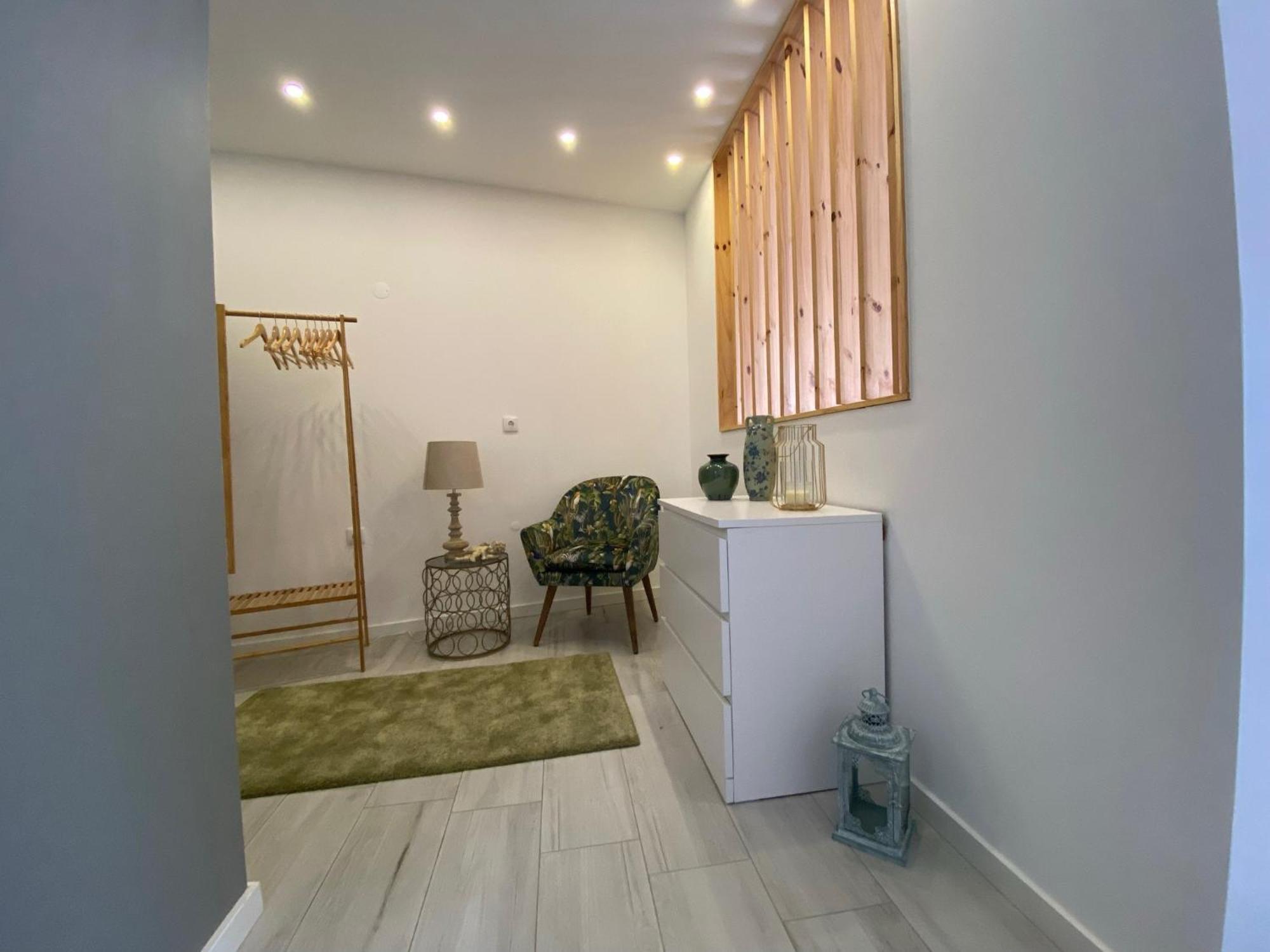Urban 44 Guest House ปอนตาเดลกาดา ภายนอก รูปภาพ